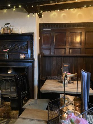 Interior of pub, description below .