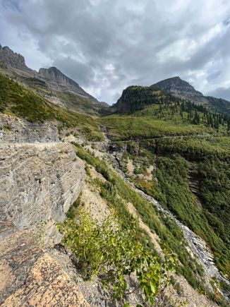 The gorgeous drive along Road to the Sun 