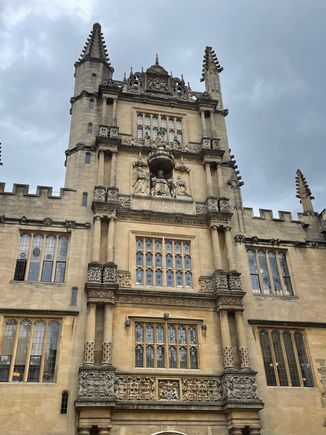 Wait, this is the Bodleian Library with King James holding a bible, maybe the last picture is part of the library also.