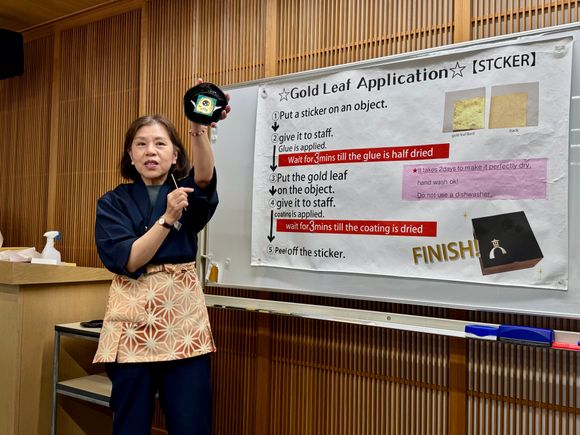 The craft project is about to begin!