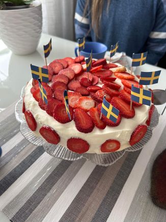 Kate’s Swedish friend’s parents made her a birthday cake. 