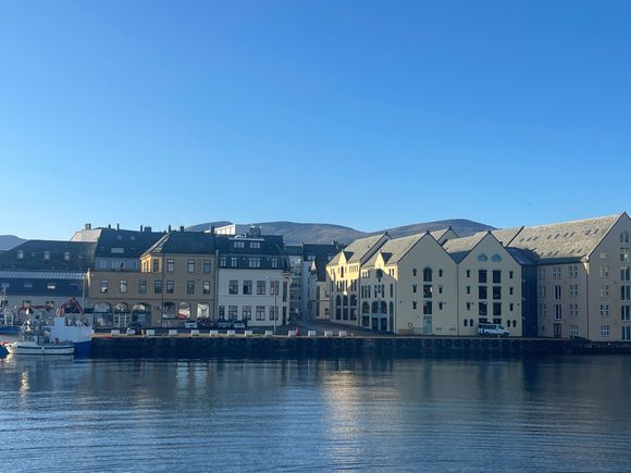 Leaving Alesund