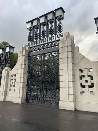 Vigeland Park entrance 