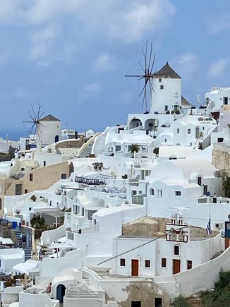 More photos of Oia!!!