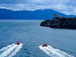 Dueling zodiacs to Tucker's Islets