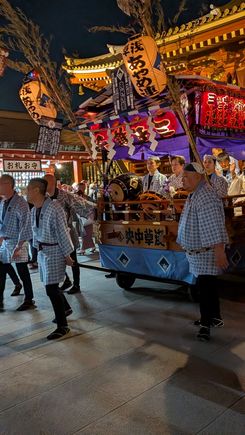 There was another rolling bandstand in the parade