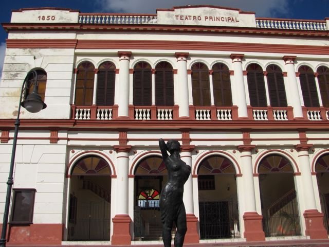 The gal that I was staying with at the time, that was from Santiago, studied ballet in Camagu�y when she was young. I think she had a connection to this place. Perhaps she performed there at one time. 