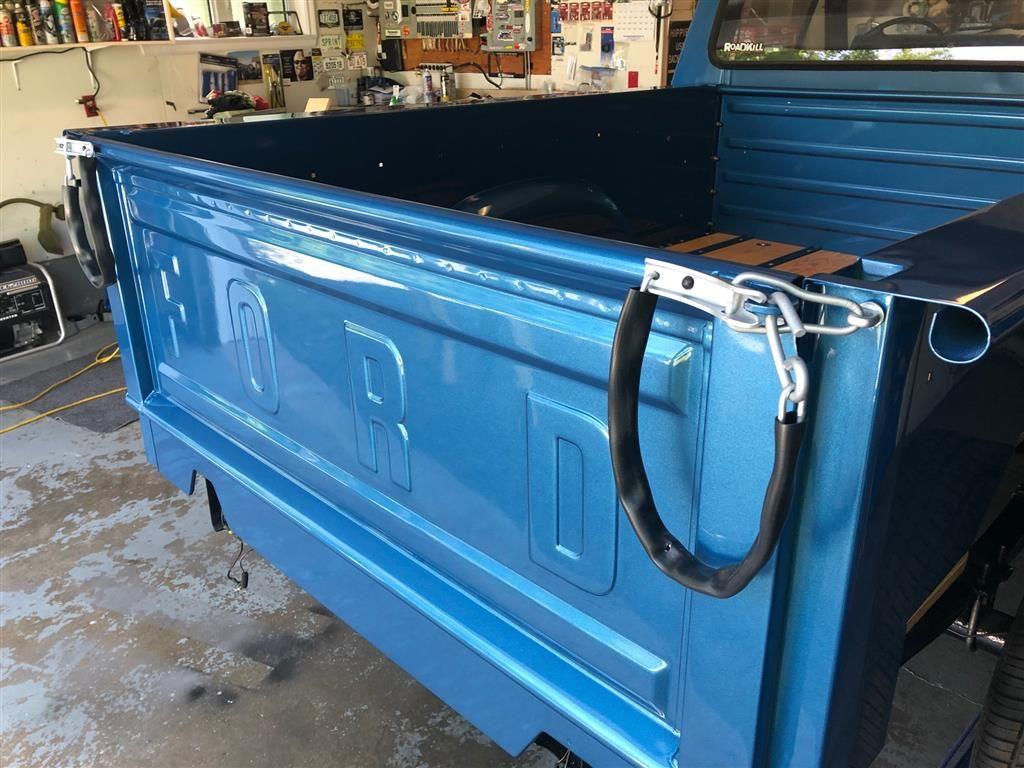 Project 83 F100 Flareside Tailgate latches missing Ford Truck