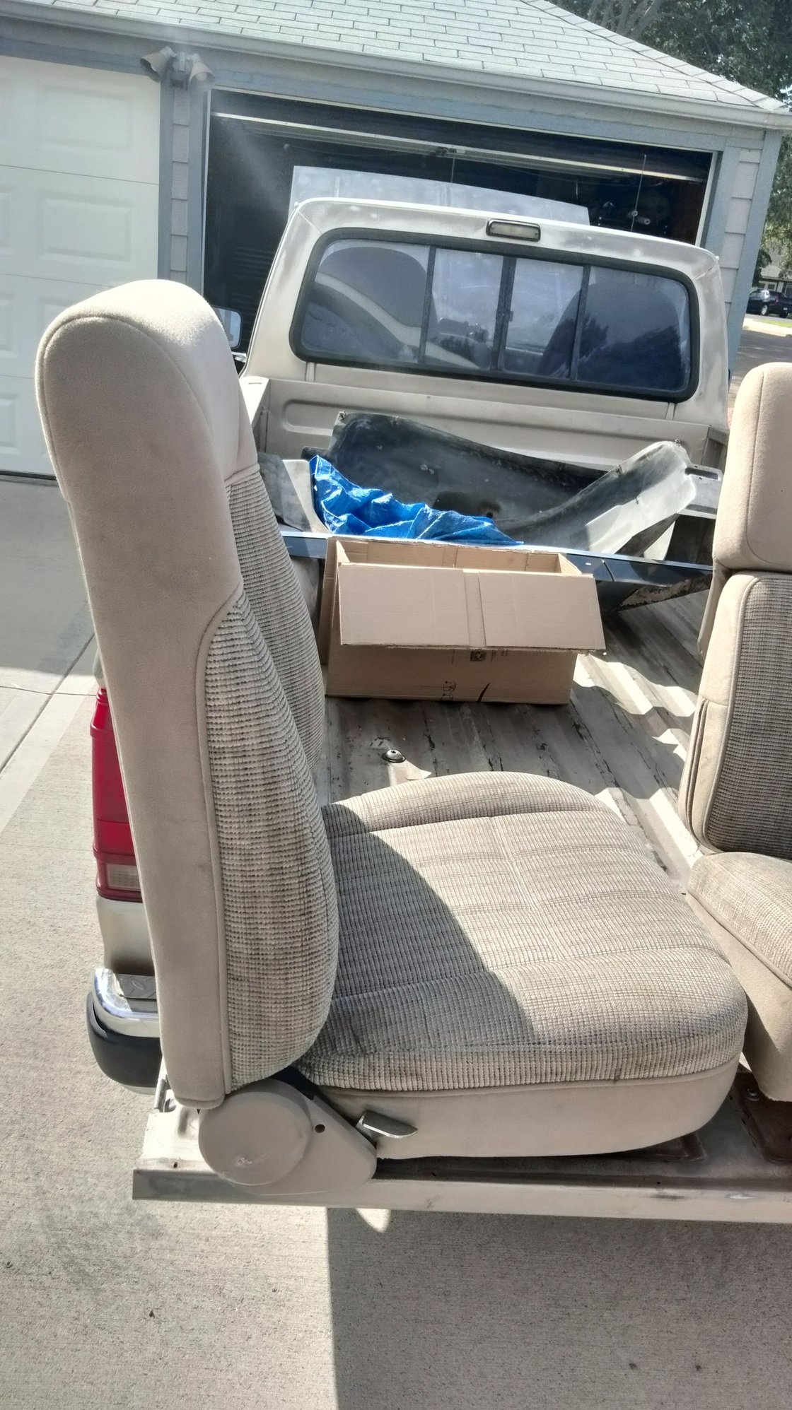 Interior/Upholstery - 1990 Ranger 60/40 lowback Split Bench seat, Light Sandlewood - Cheap - Used - All Years  All Models - Sterling, CO 80751, United States