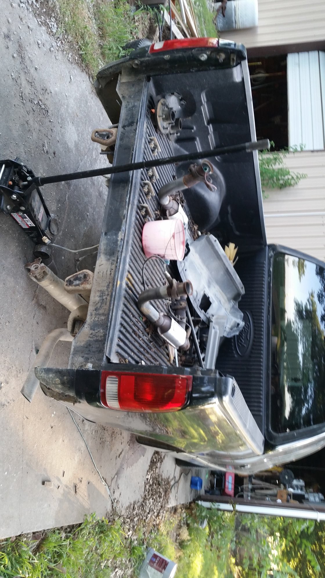 2014 Ford F-250 Super Duty - Parting out 1998 F150 2wd 4.6 - Altamont, KS 67330, United States