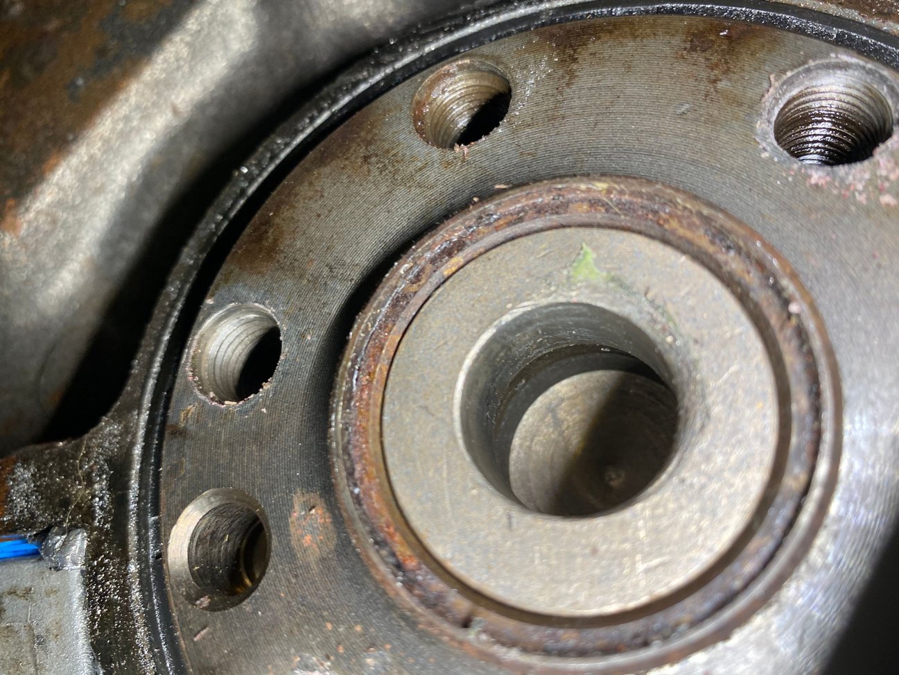 Torque Tube stub axle pilot bearing surface Page 2 CorvetteForum