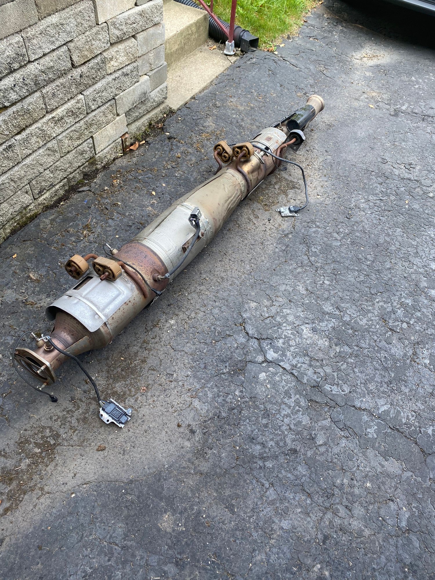 Engine - Exhaust - PA: 2020+ oem parts DPF, EGR, intake, pipes, etc - Used - Pittsburgh, PA 15241, United States