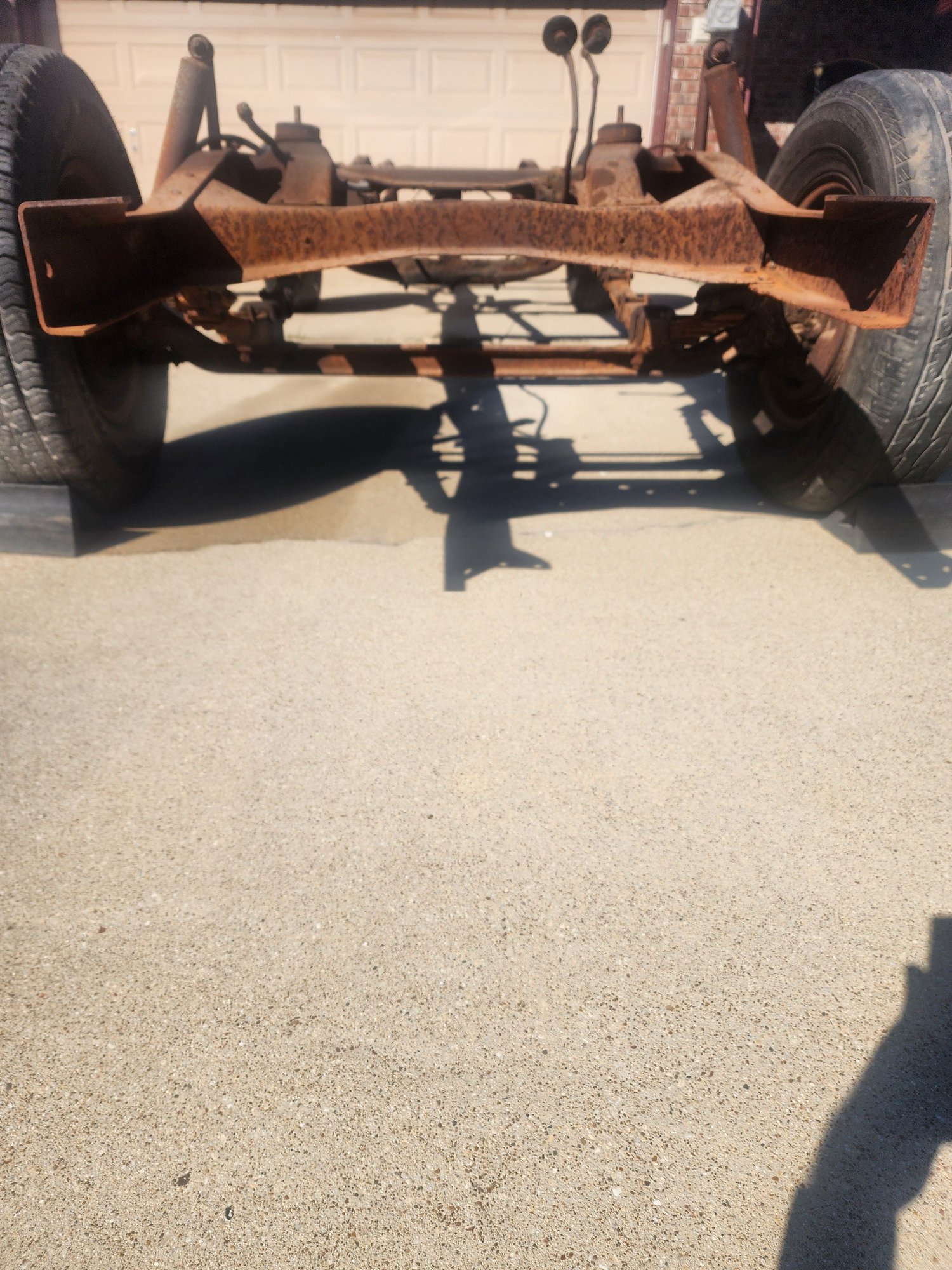 Wheels and Tires/Axles - 1950 Ford F2 front Axle wheel to wheel complete - Used - 1948 to 1952 Ford F Series - Killeen, TX 76549, United States