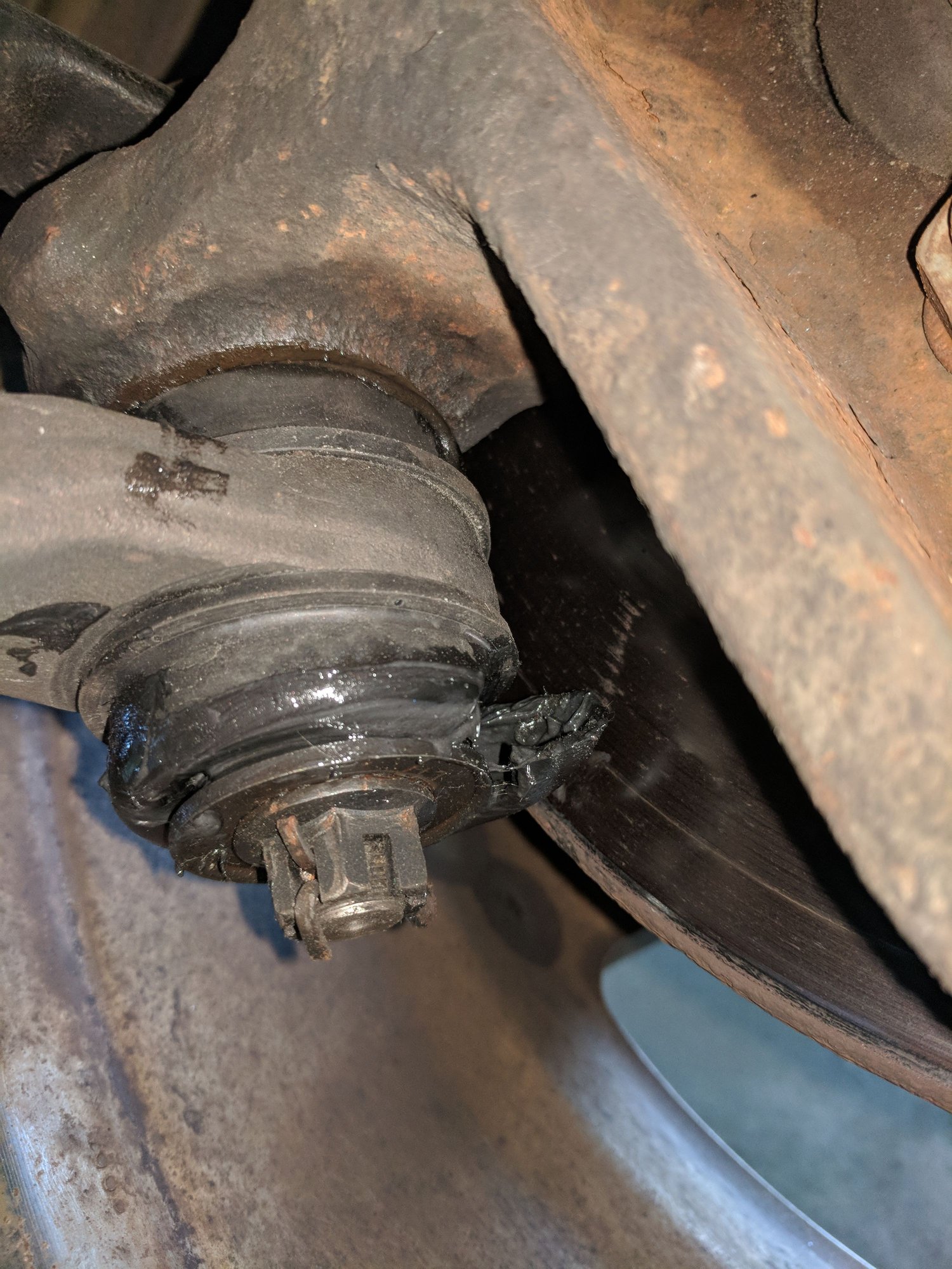 Xrf tie rod boots torn Ford Truck Enthusiasts Forums