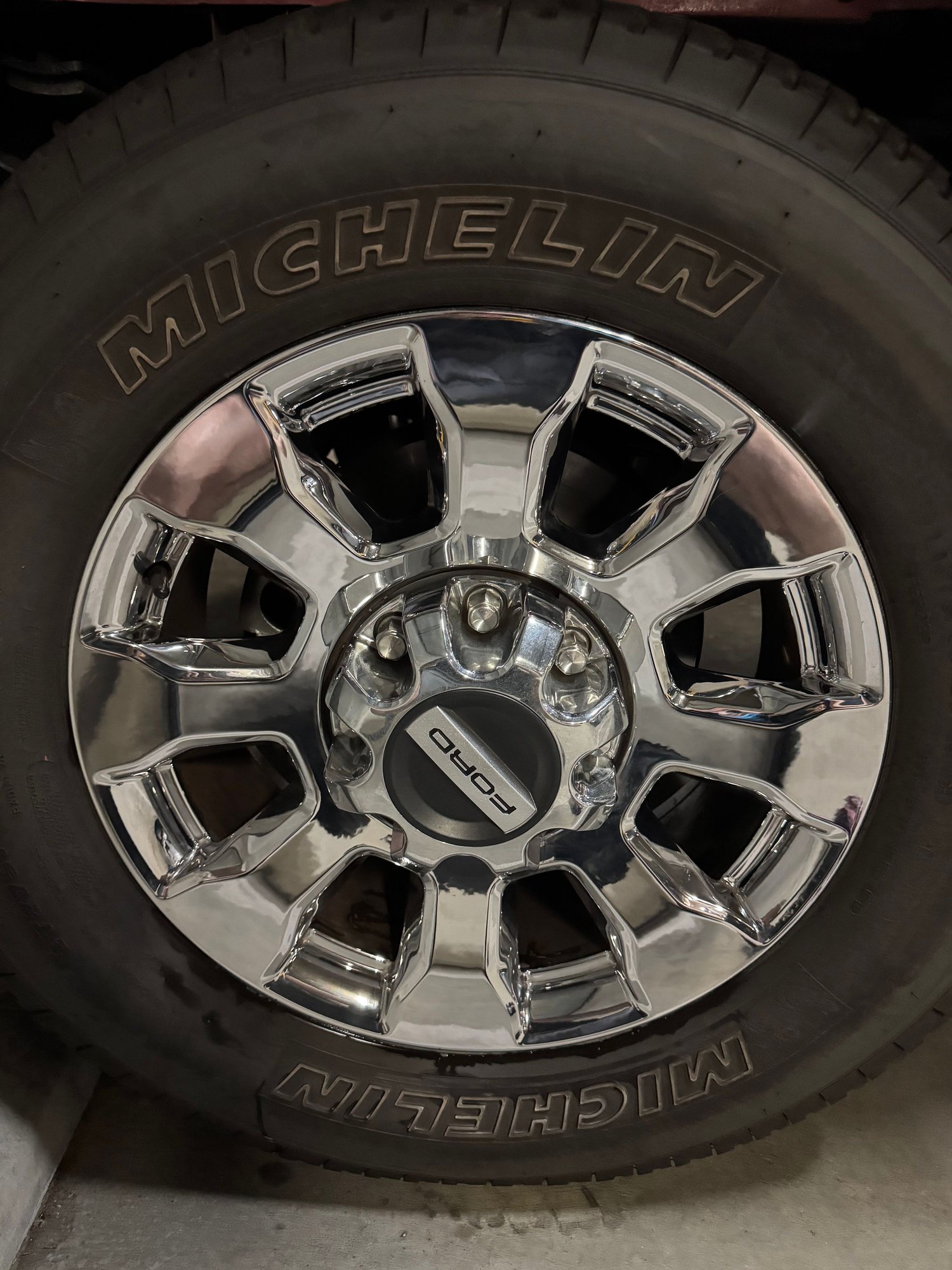 Wheels and Tires/Axles - 2018 F-250 Lariat 20" Chrome Wheels/Tires - Used - 0  All Models - Sherman Oaks, CA 91401, United States