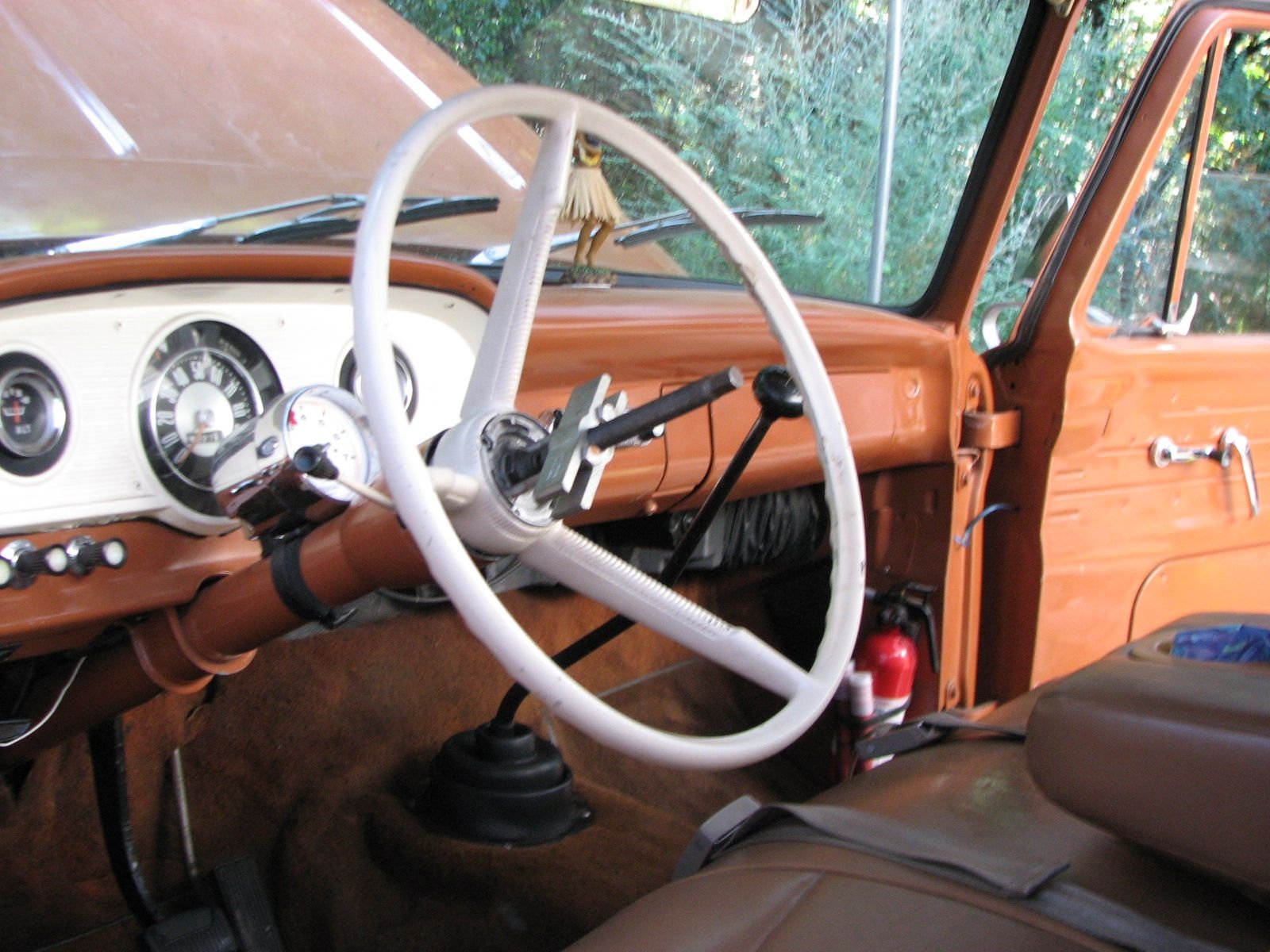 Pulling steering wheel Ford Truck Enthusiasts Forums