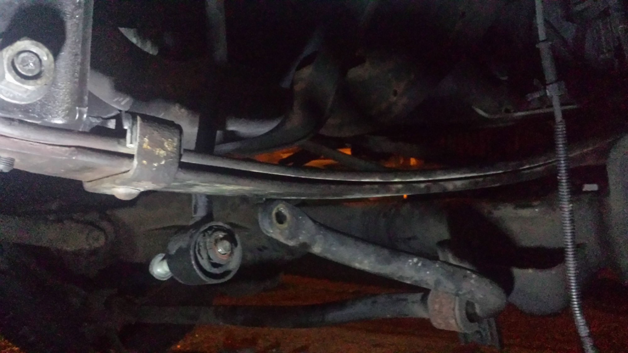 Suspension help needed! Front leaf springs? Track bar??? I have pics