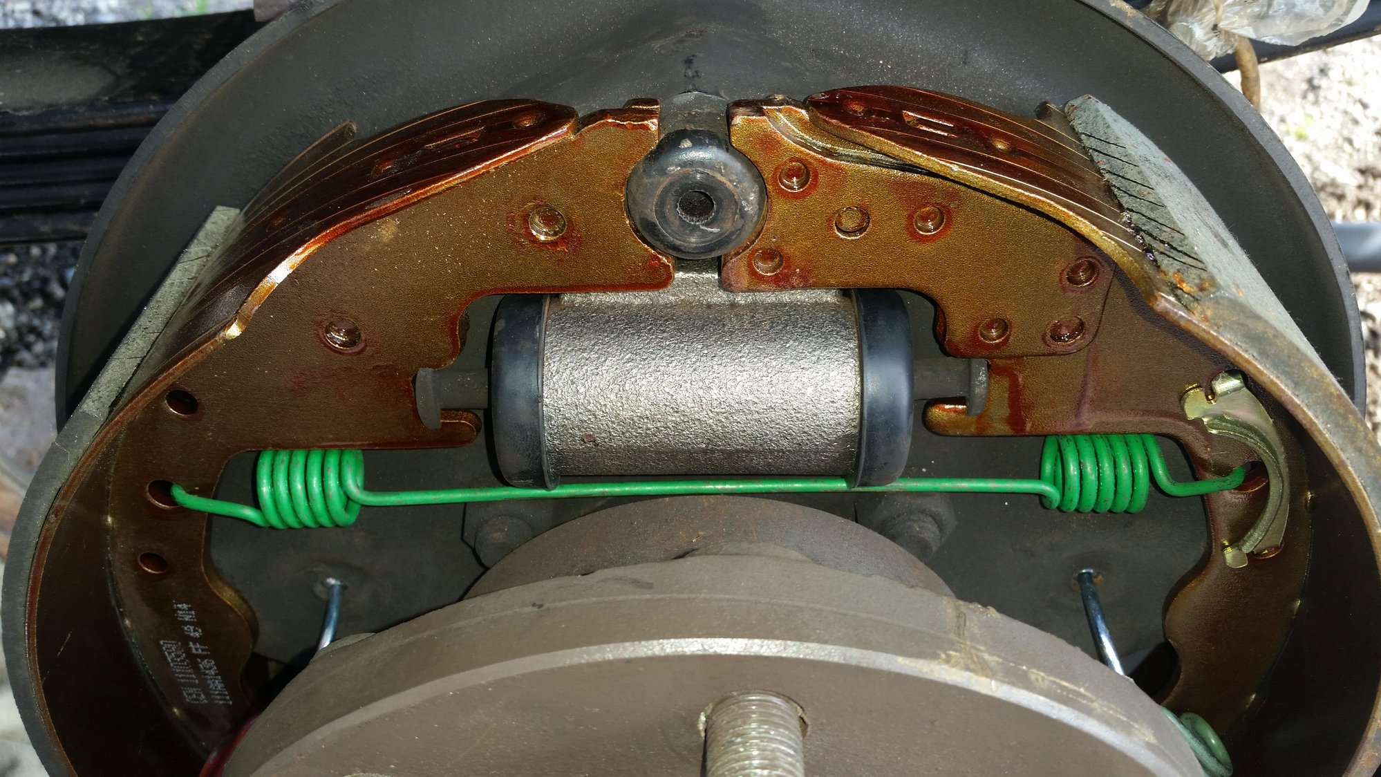 Rear brake spring placement? Ford Truck Enthusiasts Forums