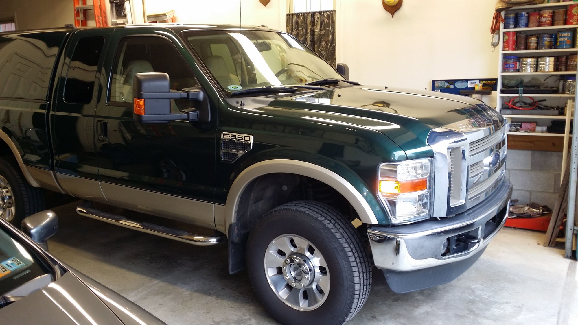 2010 Ford F-350 Super Duty - One owner, garage kept, well maintained F-350 SRW  V-10 - Used - VIN 1FTWX3BY5AEB00674 - 101,013 Miles - 10 cyl - 4WD - Automatic - Truck - Other - Lititz, PA 17543, United States