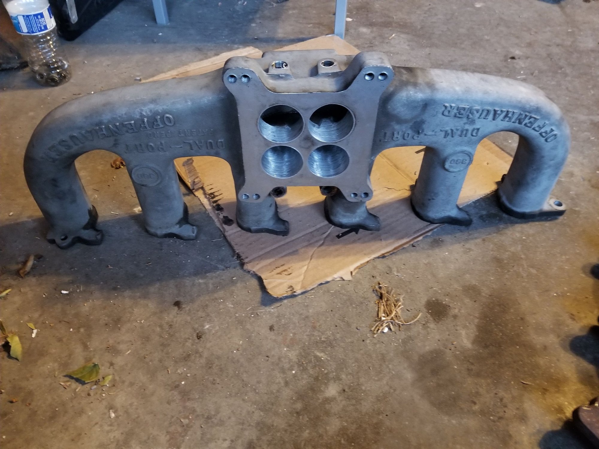 Engine - Intake/Fuel - Offenhauser 6019DP intake, ford 300/240/4.9 - Used - Long Beach, CA 90804, United States