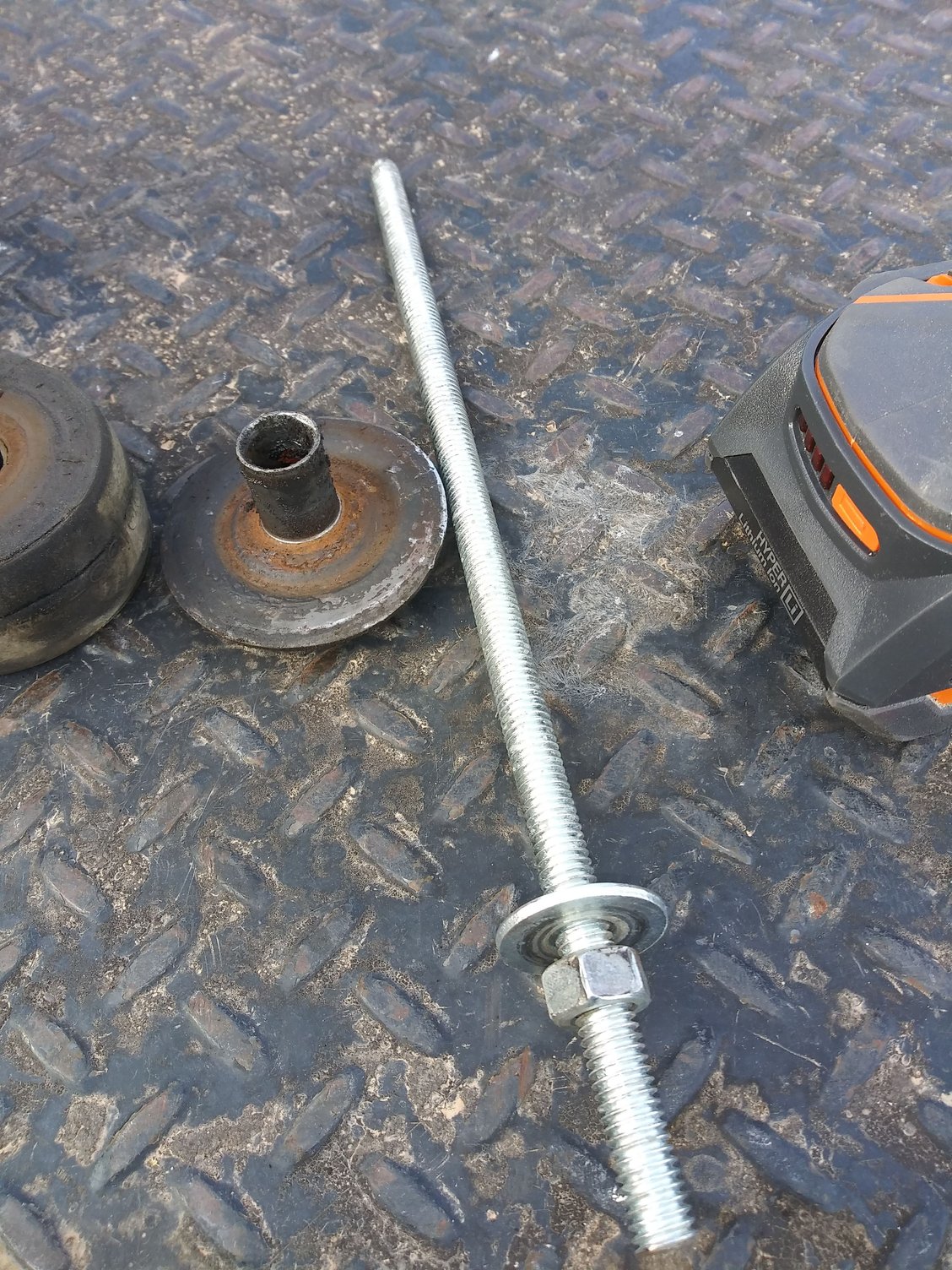 Cab mount removal with homemade extractor. Ford Truck Enthusiasts Forums