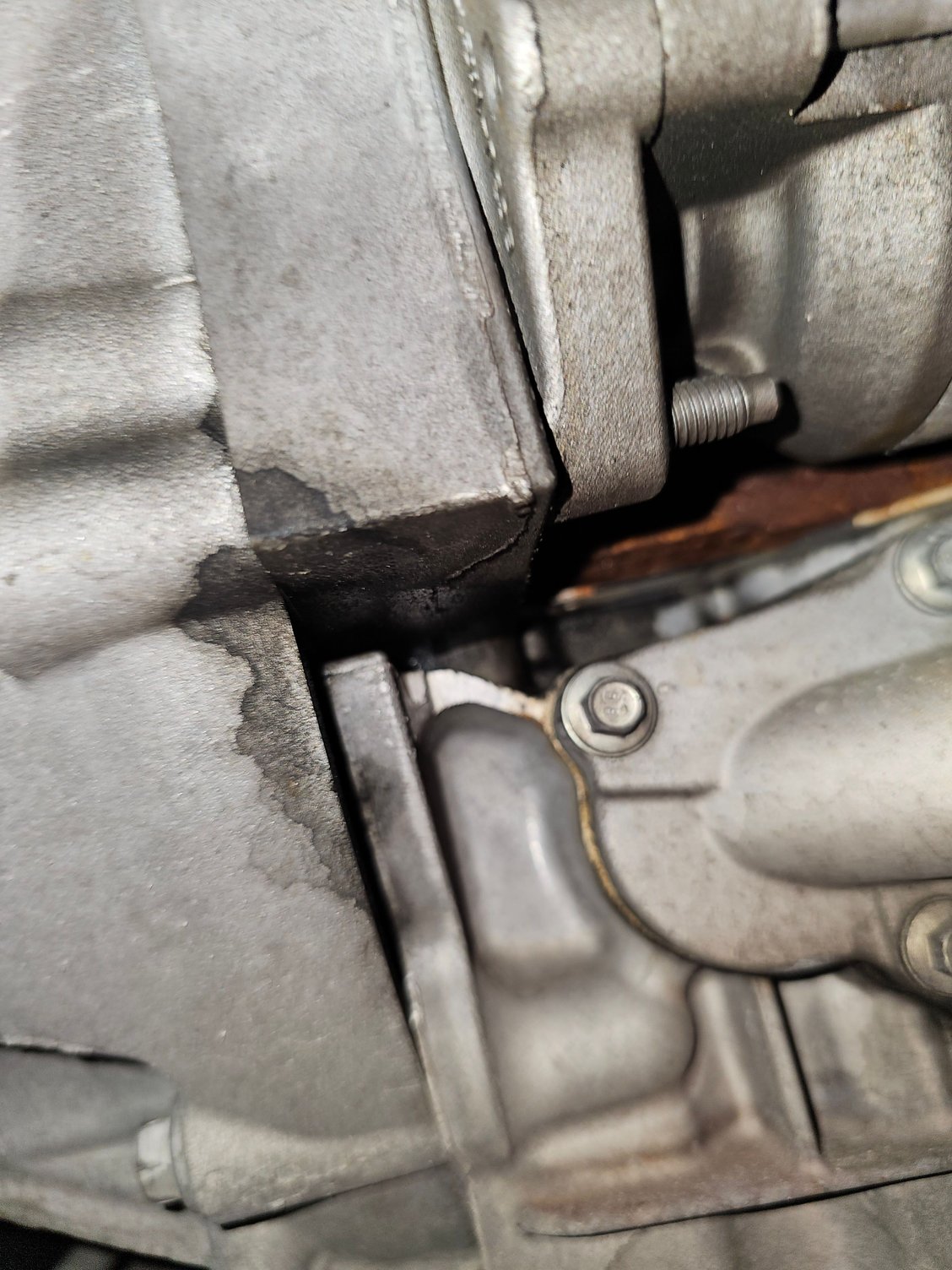 2022 6.7 oil leak…probably upper oil pan leak at t joint. Ford Truck Enthusiasts Forums