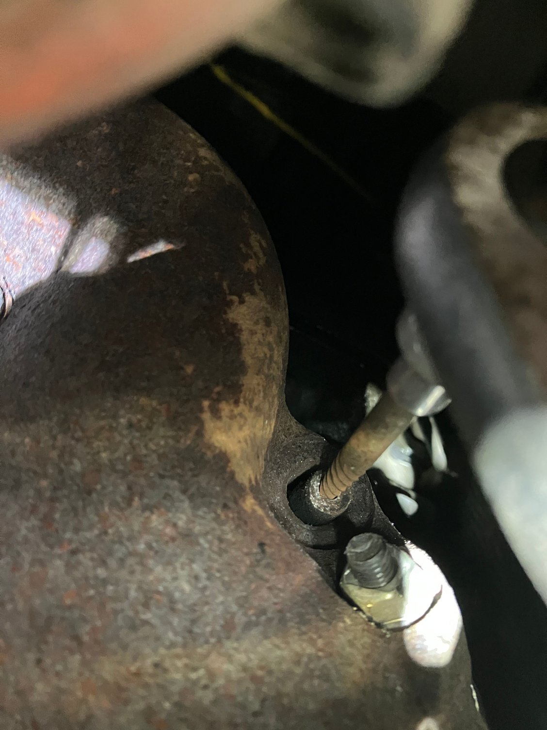 Broken exhaust manifold bolt ..FIXED! Ford Truck Enthusiasts Forums