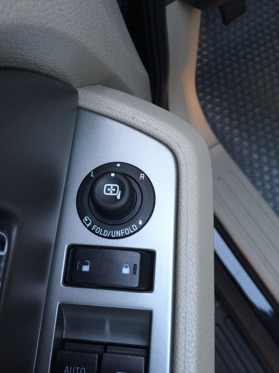 2013 Ford Expedition power folding mirror upgrade Page 2 Ford Truck