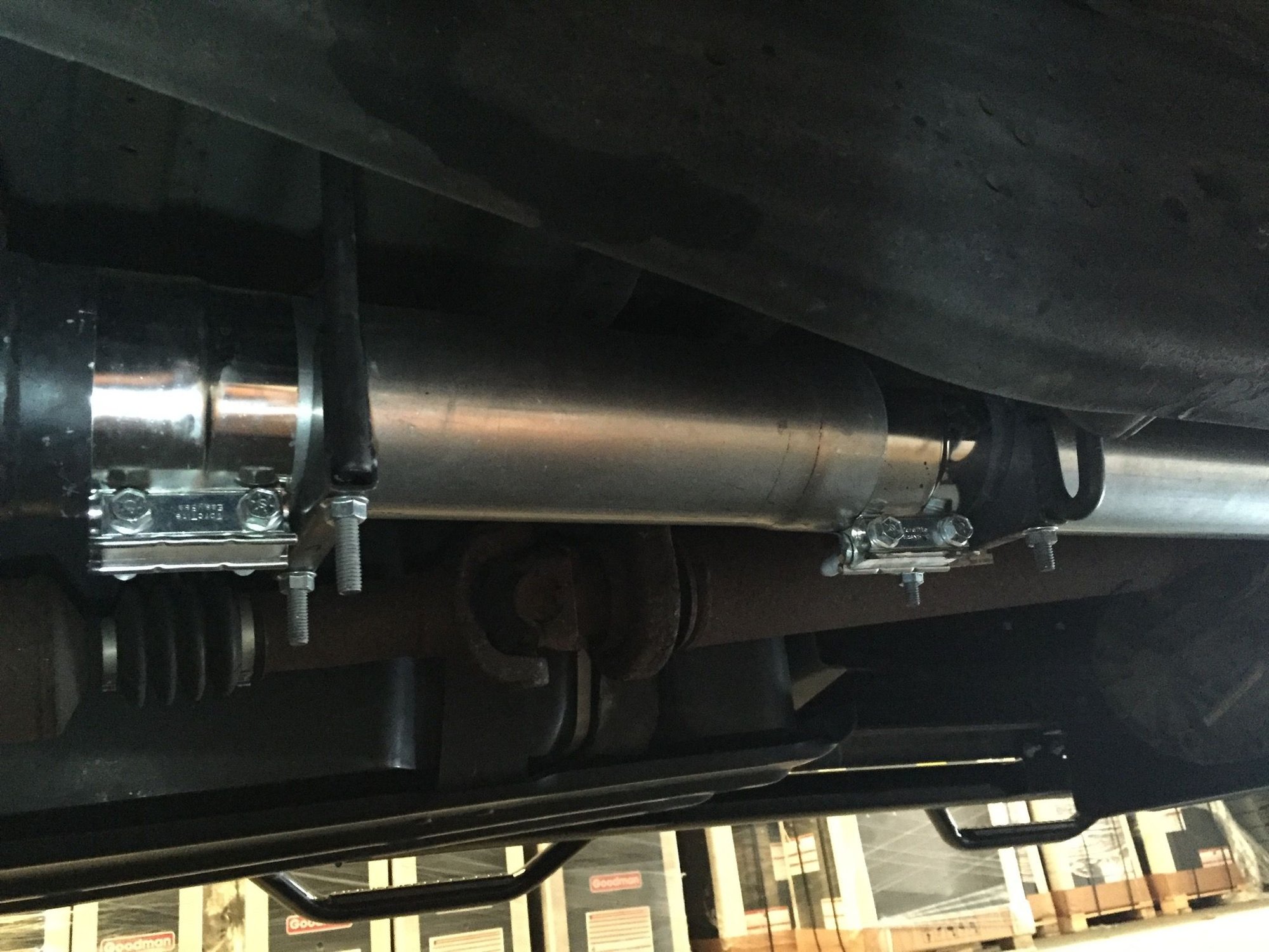 Band clamps vs UBolts on exhaust. Unbelievable difference Ford Truck