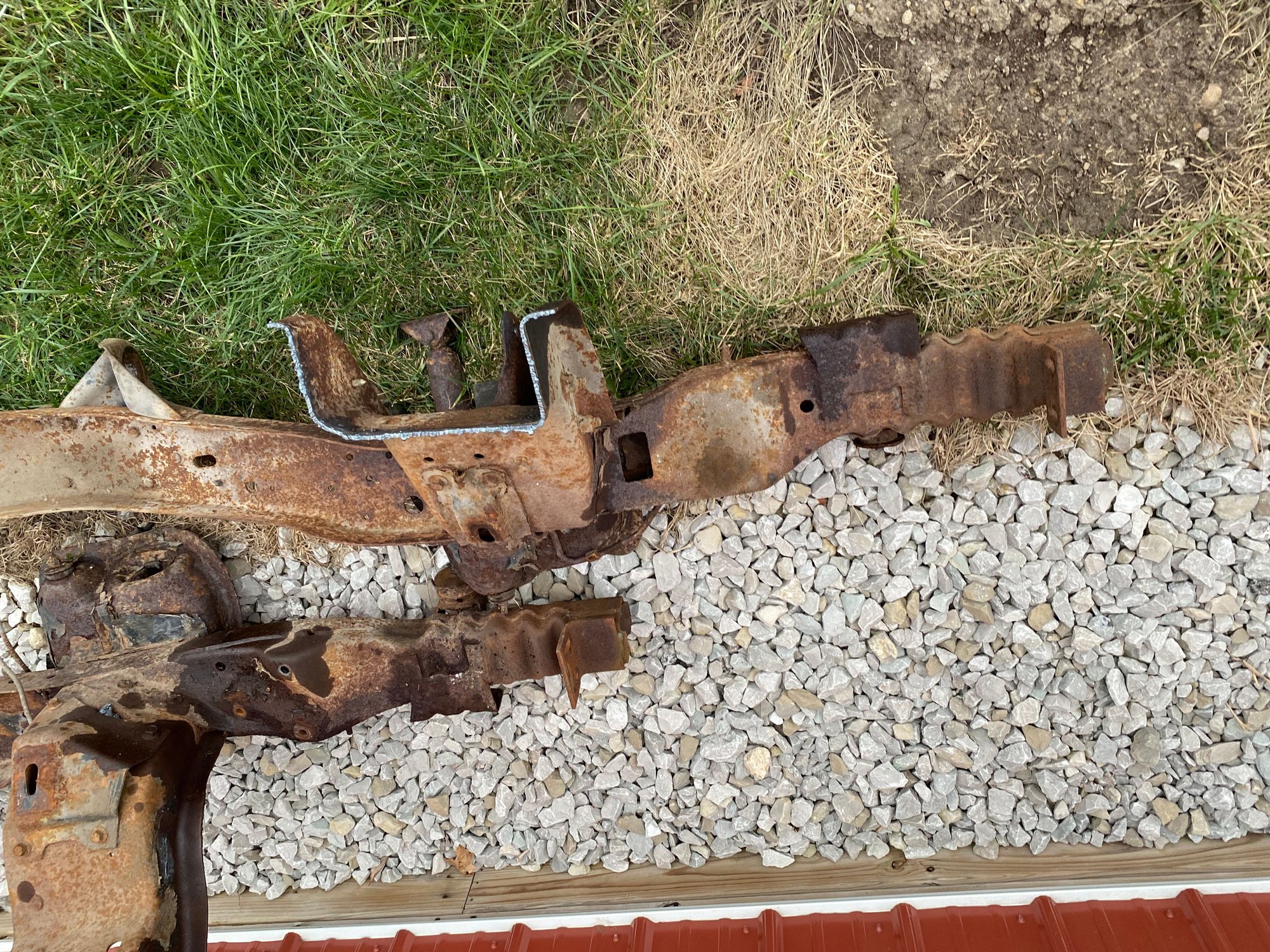 Drivetrain - 1994 F150 Regular Cab Short Bed Frame Rails - Used - Jamestown, IN 46147, United States