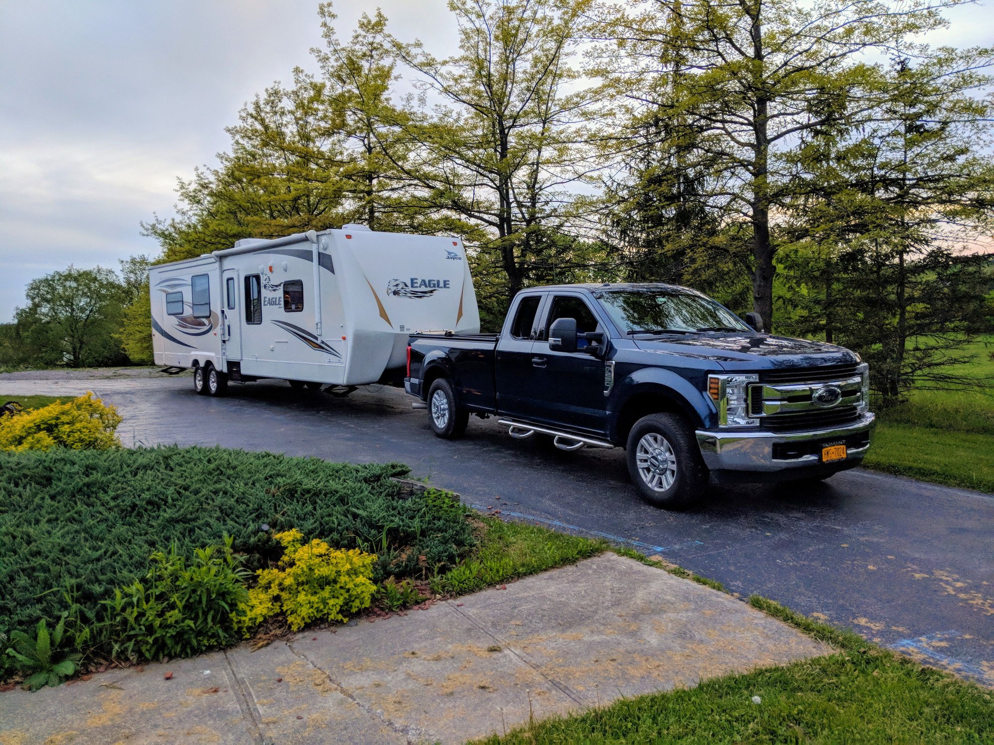 Tailgate hits trailer when tailgate opened. Ford Truck Enthusiasts Forums