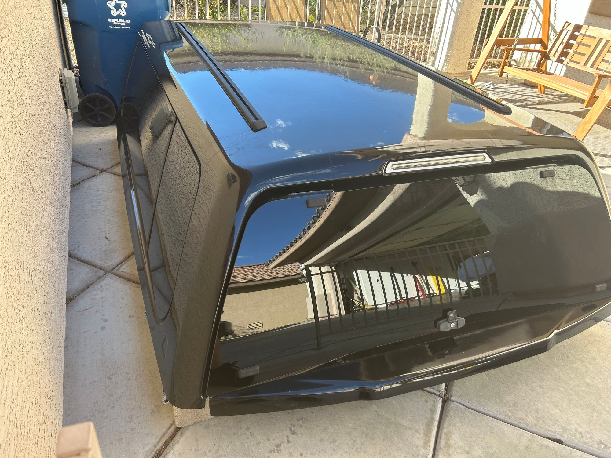 Accessories - Leer camper shell truck topper for Ford F-250 F-350 w/ 8 ft bed - Used - 0  All Models - Las Vegas, NV 89135, United States