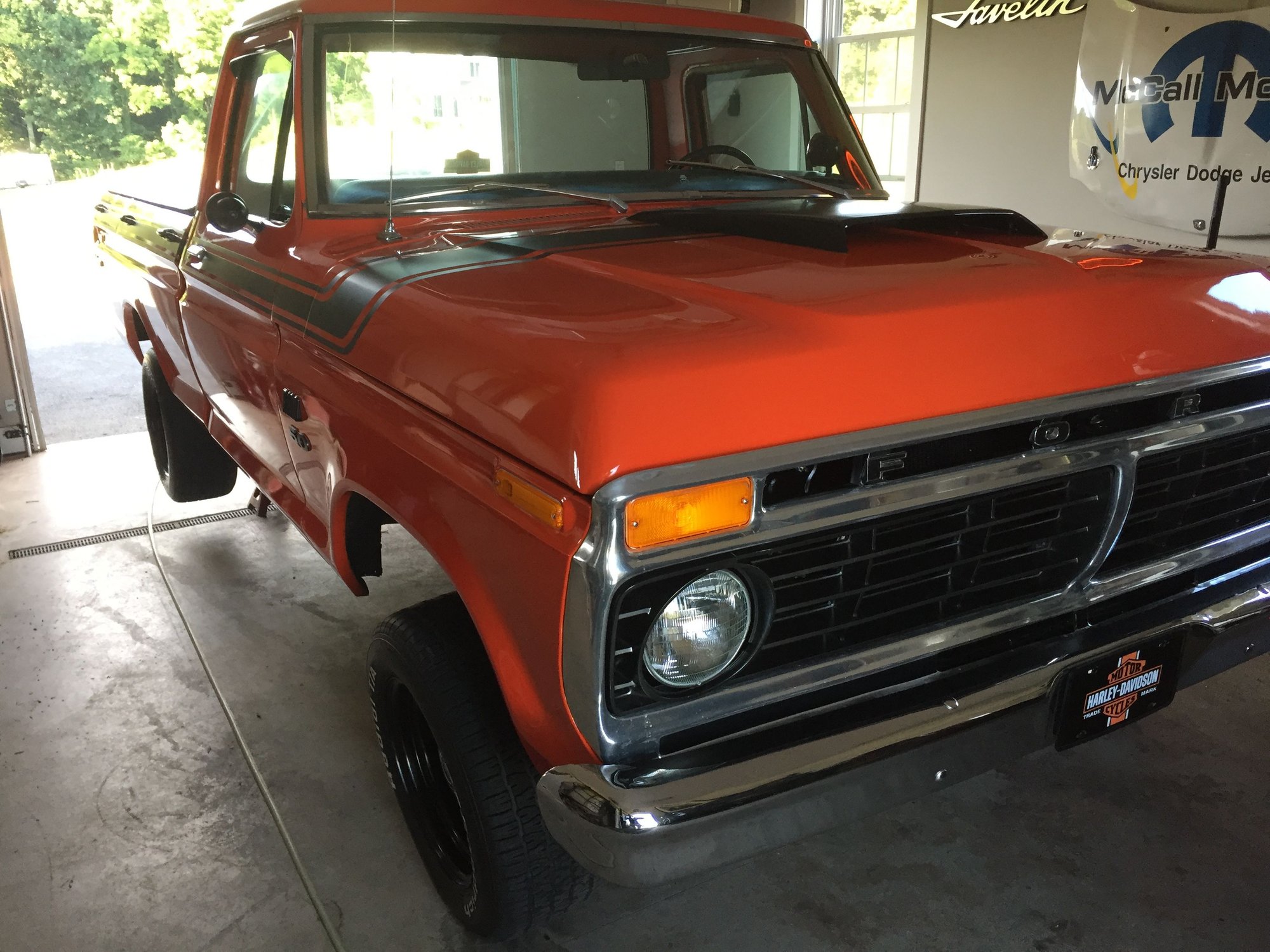 1975 Ford F-100 - 1975 Ford F-100 SHORT BED 2WD ORIGINAL 302 AUTOMATIC RESTOMOD - Used - VIN F10GNX03355 - 56,400 Miles - 8 cyl - 2WD - Automatic - Truck - Orange - Spring Mills, PA 16875, United States