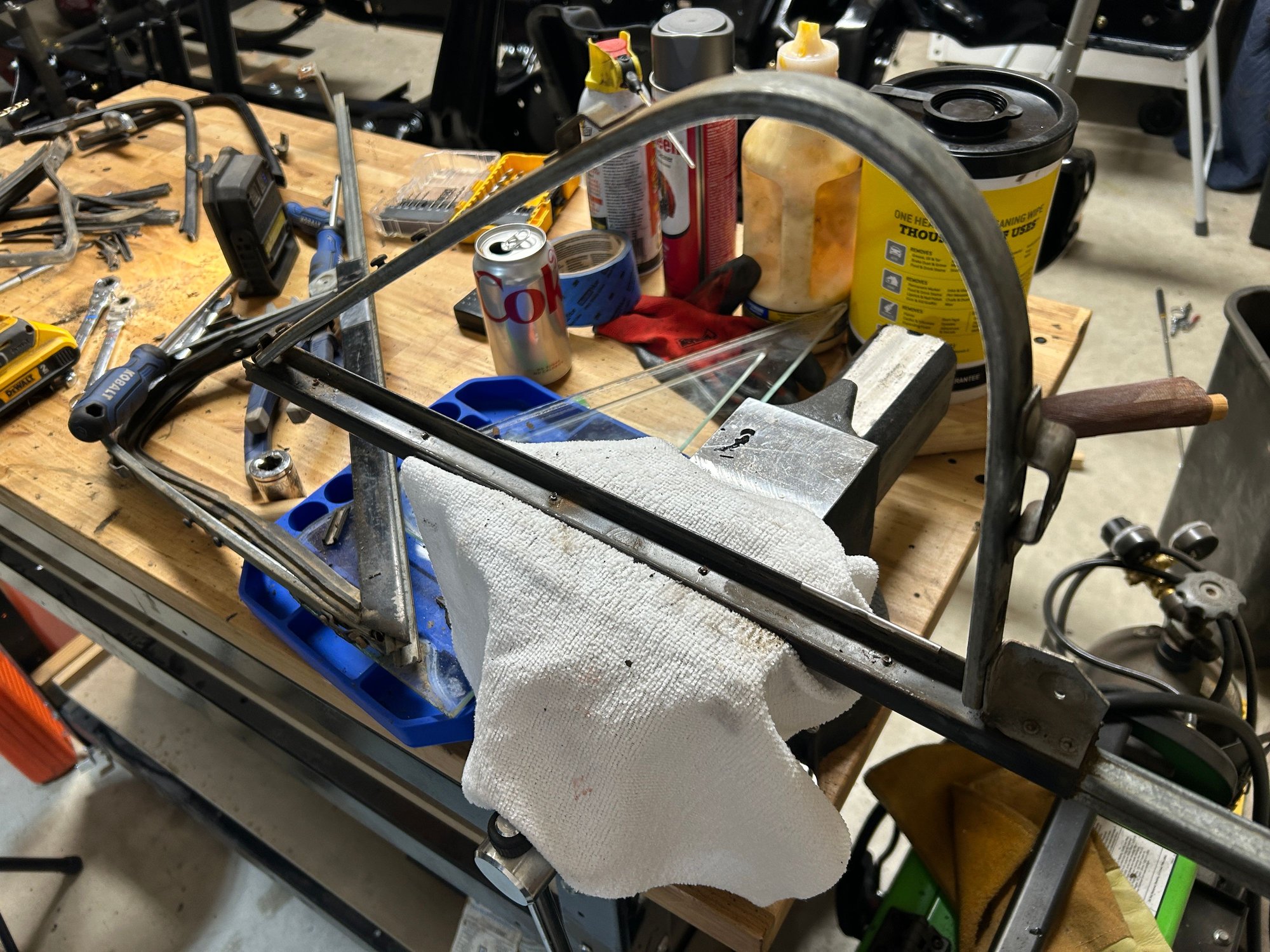 removal of rubber seals