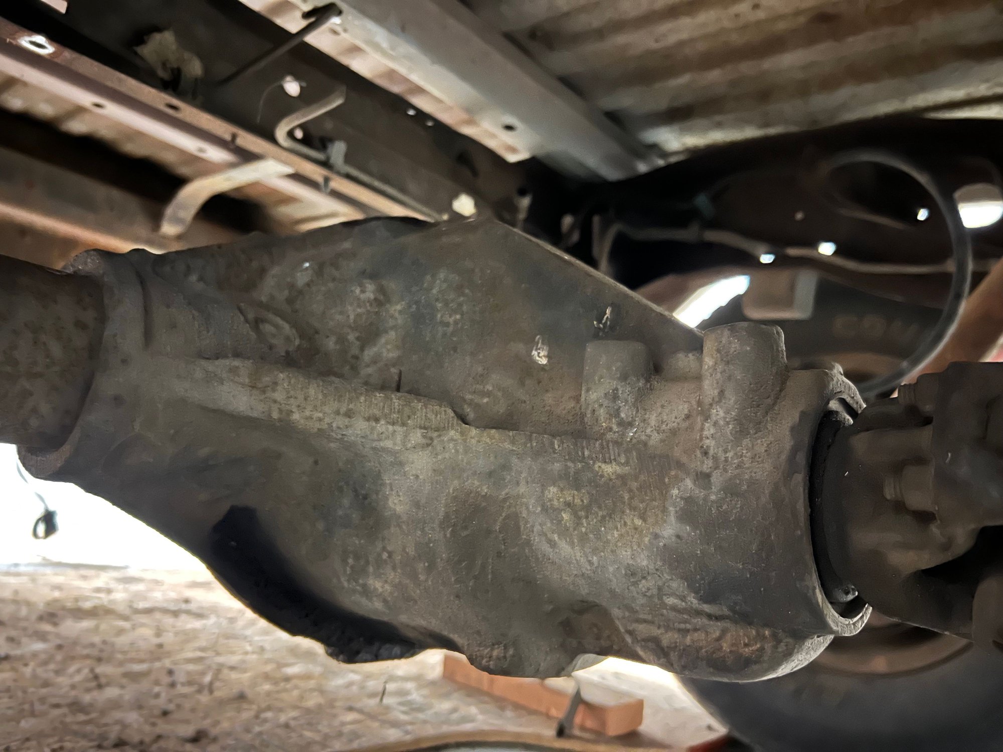 Is Your 1980 83 F100 Rear Axle Failing?  Find Out Now! - jkeu4uz