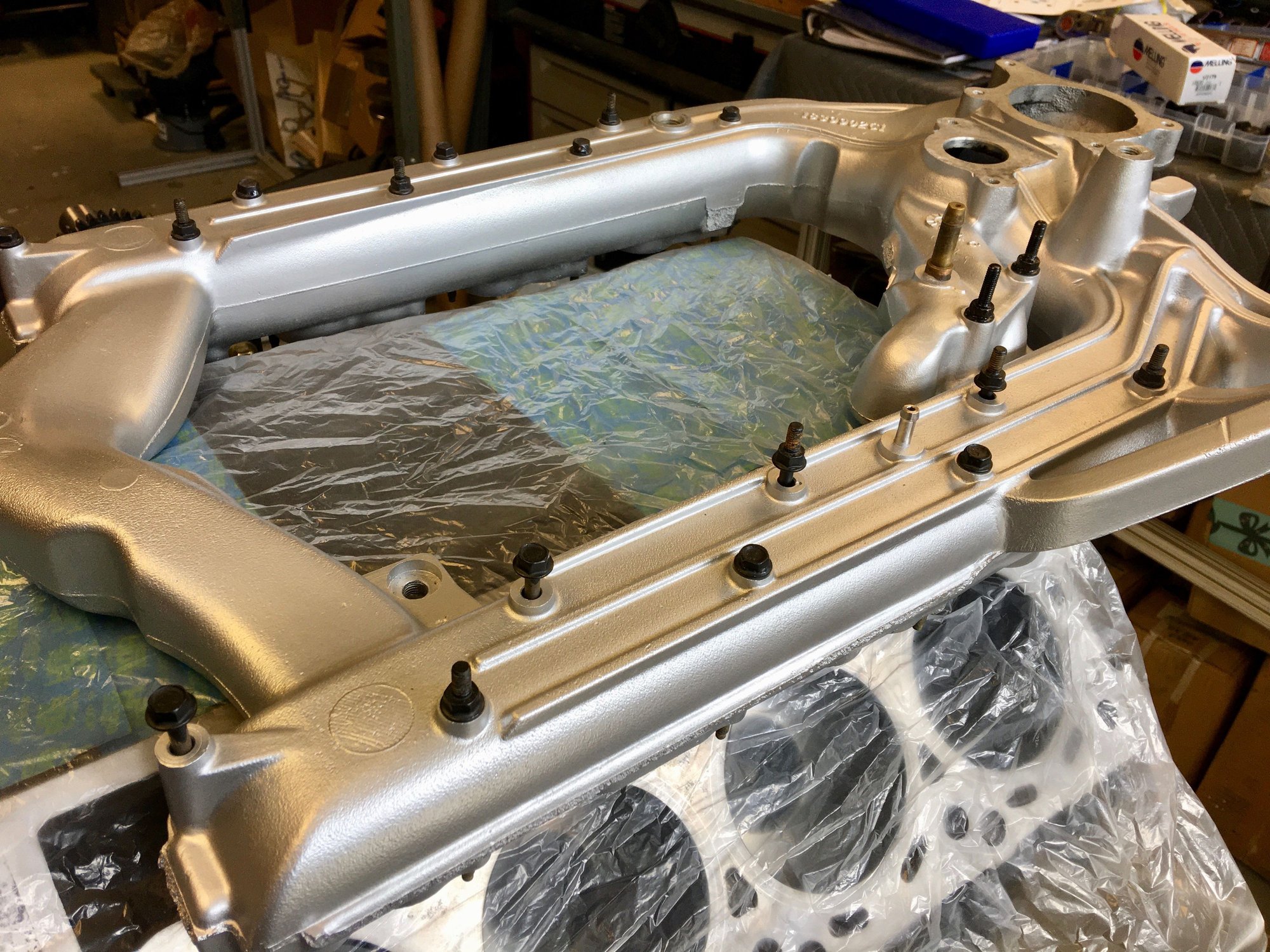 Intake manifold bolt/stud placement. Page 2 Ford Truck Enthusiasts