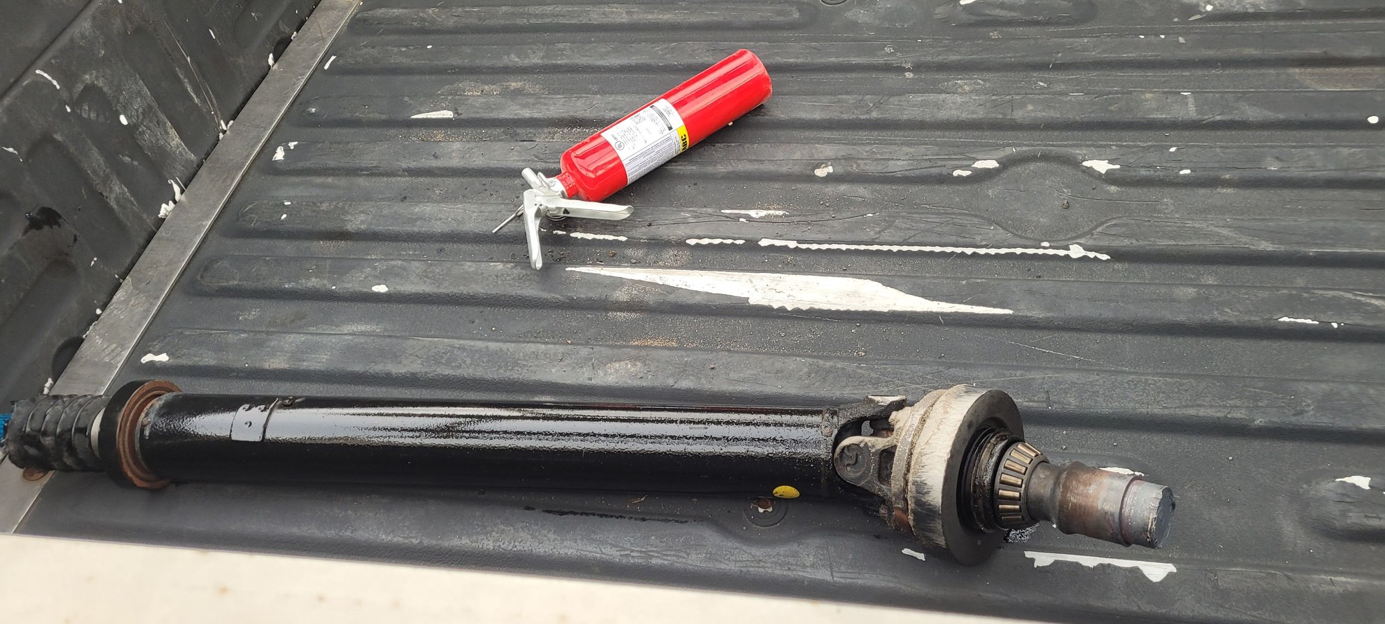 2017 f250 Bent Drive shaft rear pinion yoke pulled out while driving