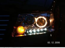 FORD F-150 HD 2006    SWITCHED OUT HEAD LIGHTS FOR THESE HALO LED UNITS NO PROBLEM SINCE 01 2006