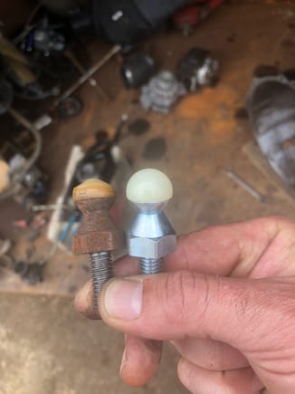 Old and new clutch fork ball
