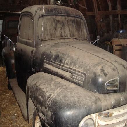 its still in the barn, i'm waiting for the snow to melt so I can get it out of there.