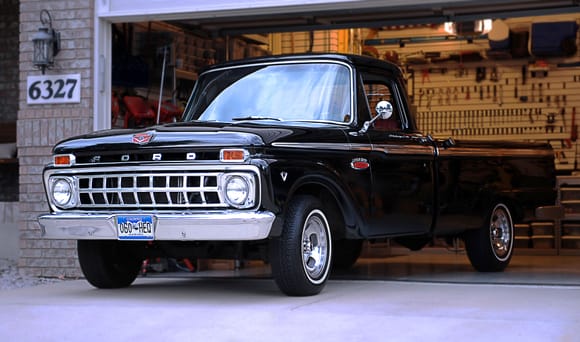 1965 Ford F100 (Raven)