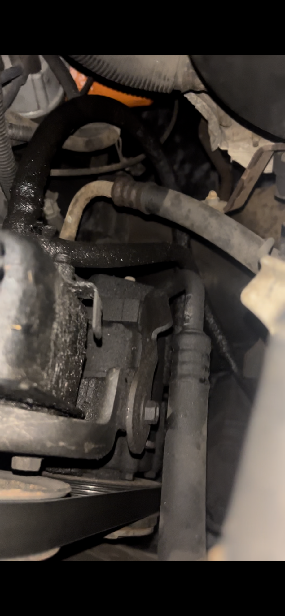 This is the lines off the BACK of my compressor, mathes the ones on eBay 