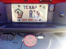 CLOSE UP OF LP &amp; HITCH COVER   LP LIGHTS ARE RED LED