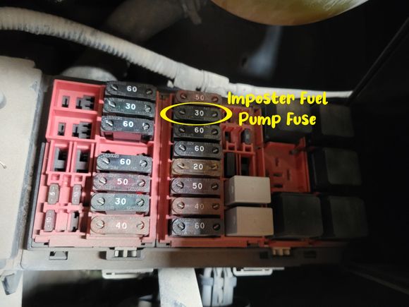 That's supposed to be a 20 amp fuse for the fuel pump.