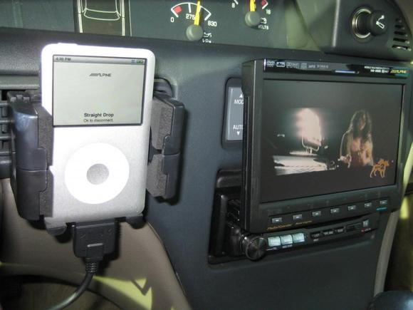 IPOD   Alpine Flip
