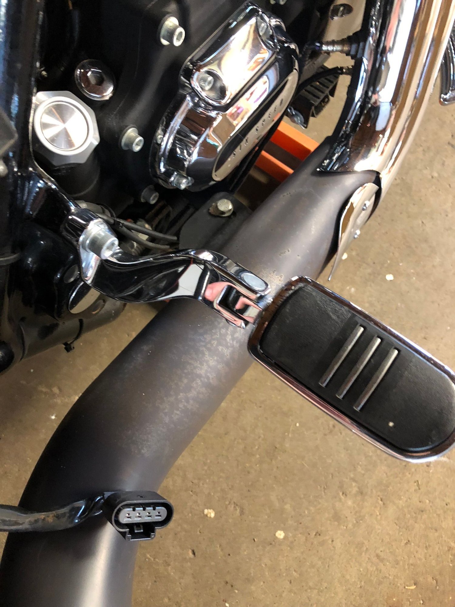 Aftermarket Floorboards Harley Davidson Forums