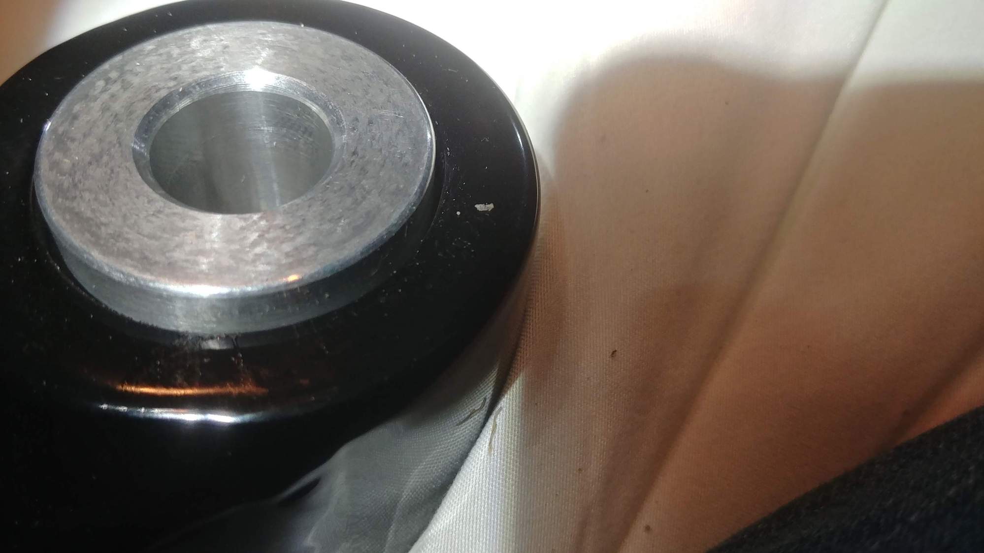 How to check/test wear in swingarm bearings/bushings? Harley Davidson