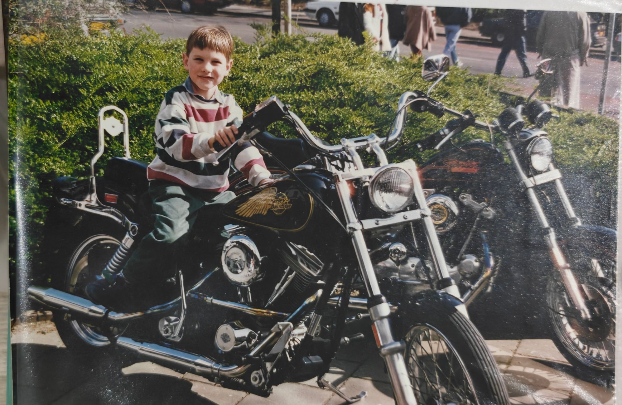 On a Dyna somewhere early 90s. Fun little ironhead next to it