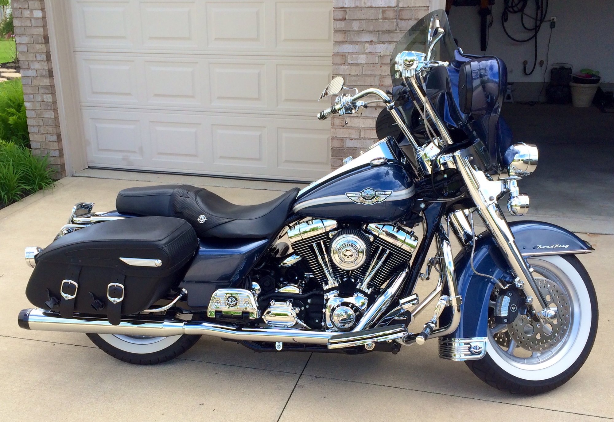 What to know about 03 Road King.