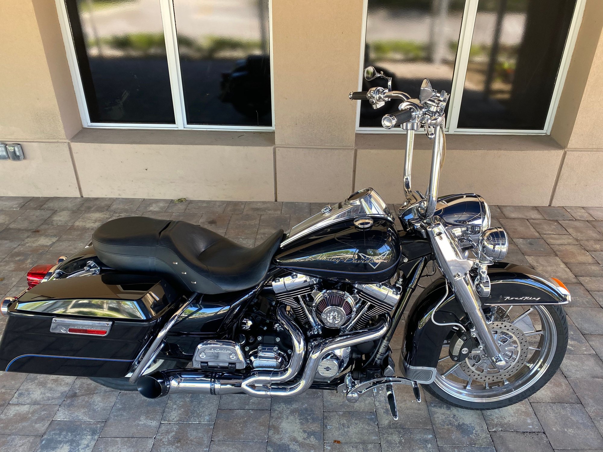 2007 road king accessories